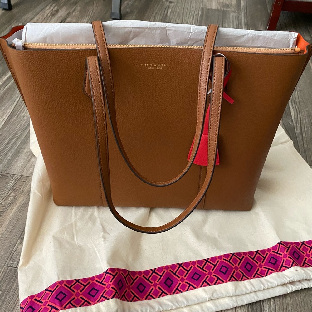 Tory Burch Perry Triple Compartment tote